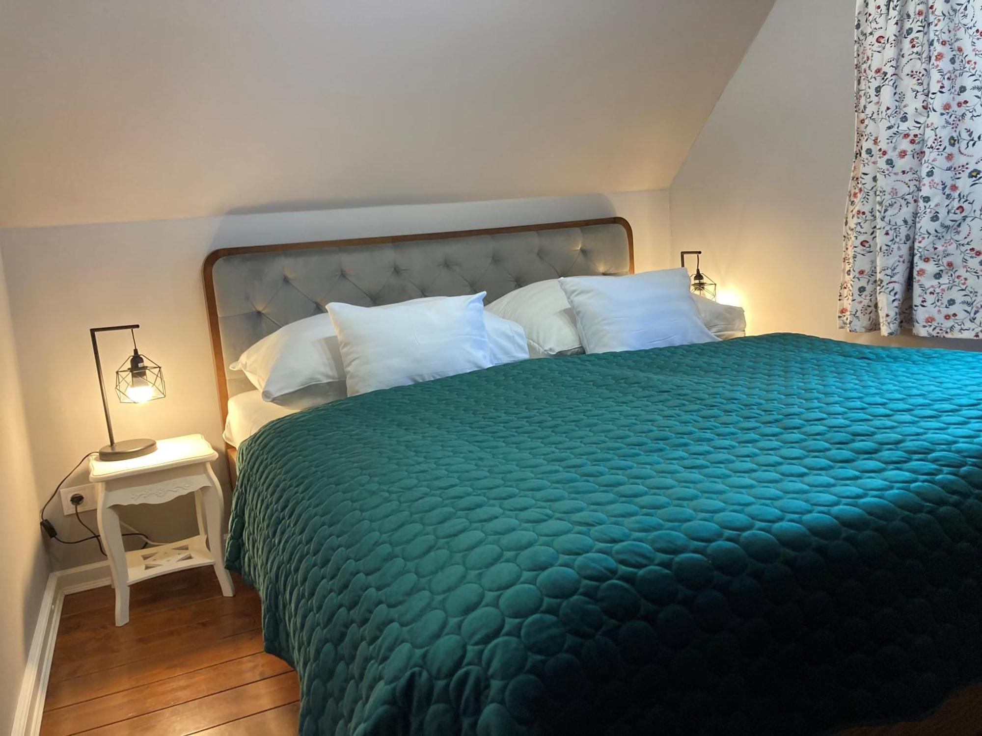 Zsoka Fogadoja Aparthotel Szentantalfa Exteriör bild